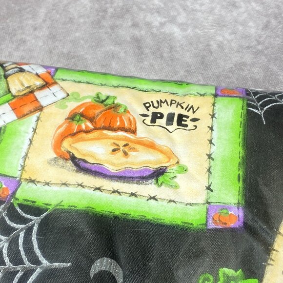 Halloween Vinyl Tablecloth 52"x70" Oblong Pumpkins Pies Ghosts Design 2003 - Picture 2 of 6